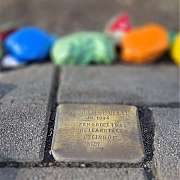 Anneliese Oelte 1 Teaser